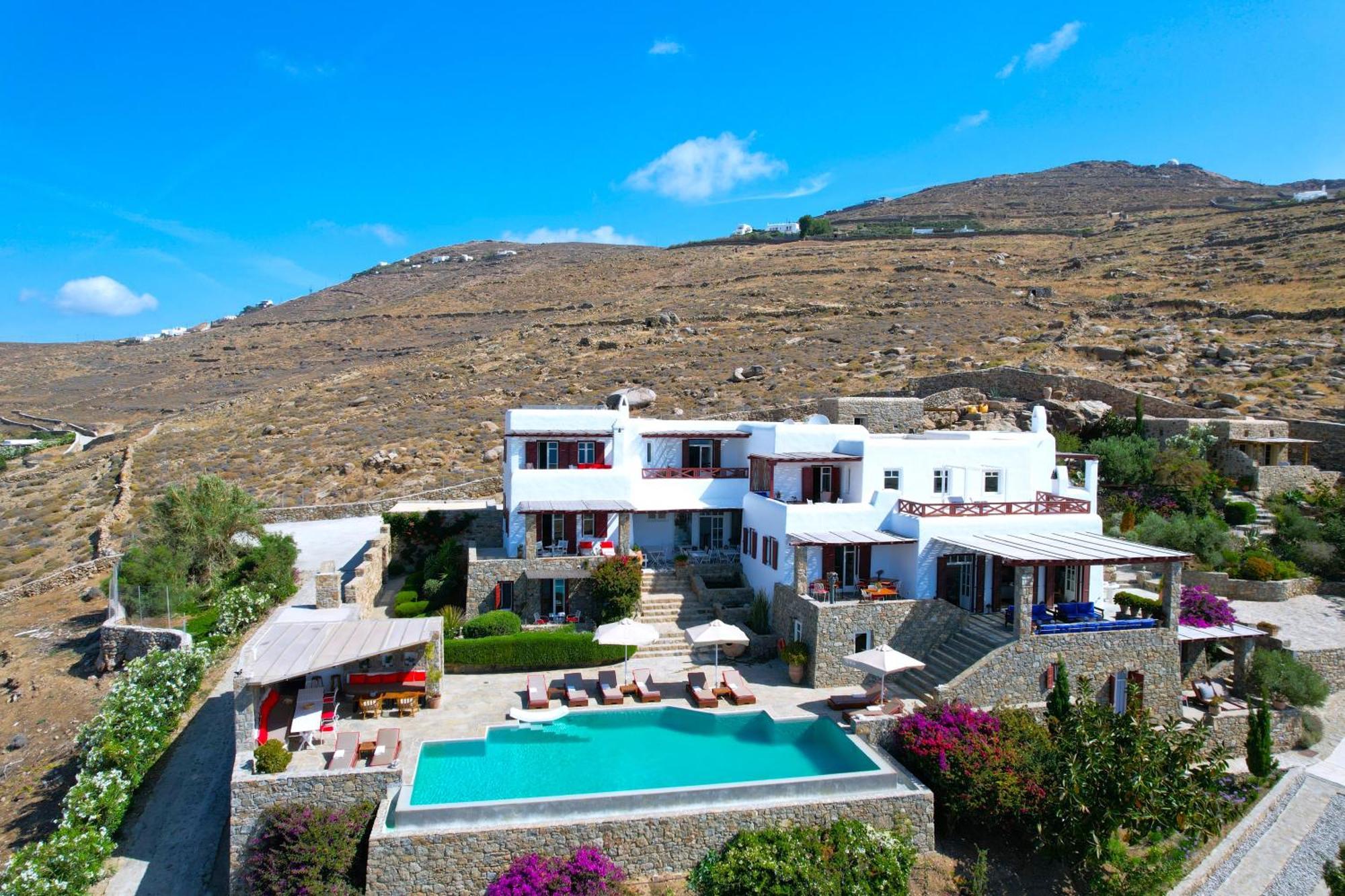 Villa Nautilia - Luxury Suites And Cottages คาลาฟาติส ภายนอก รูปภาพ