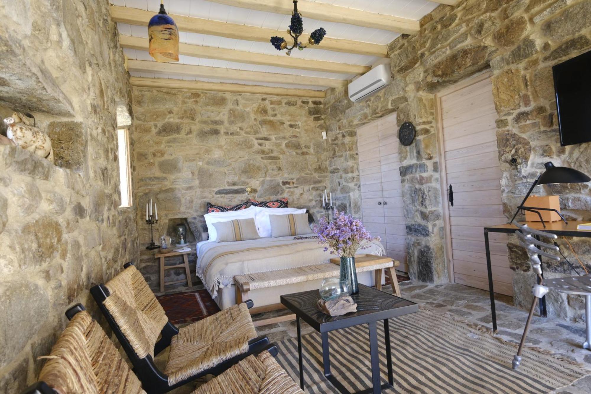 Villa Nautilia - Luxury Suites And Cottages คาลาฟาติส ห้อง รูปภาพ